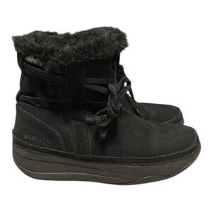 SKECHERS Tone-ups Black Suede Leather Fur Trim Women’s Boots Sz 6